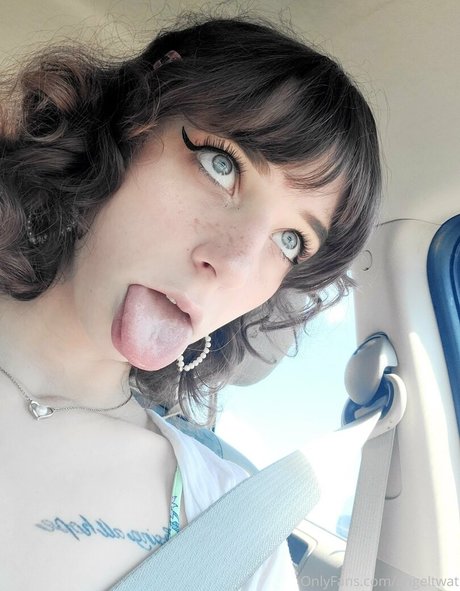 angeltwat star best photo