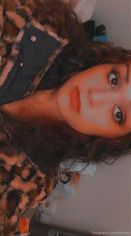 thick milf onlyfans top pic