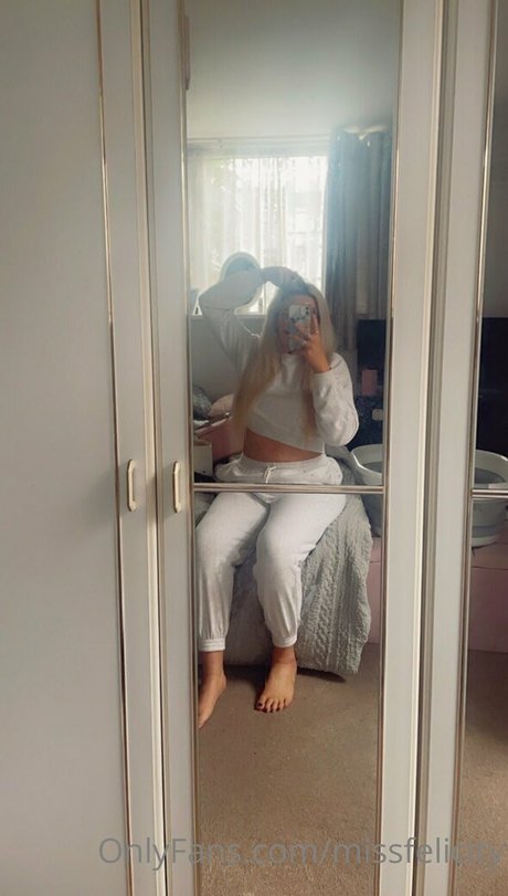 dark skin ebony onlyfans naked archive