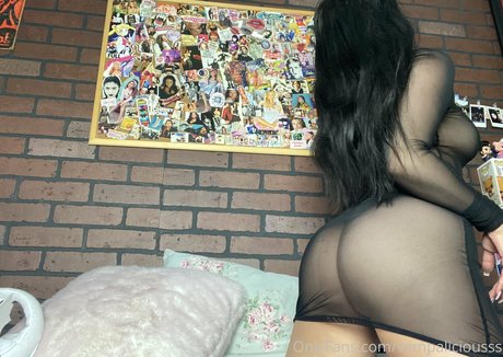 vampaliciousss adult actress photos