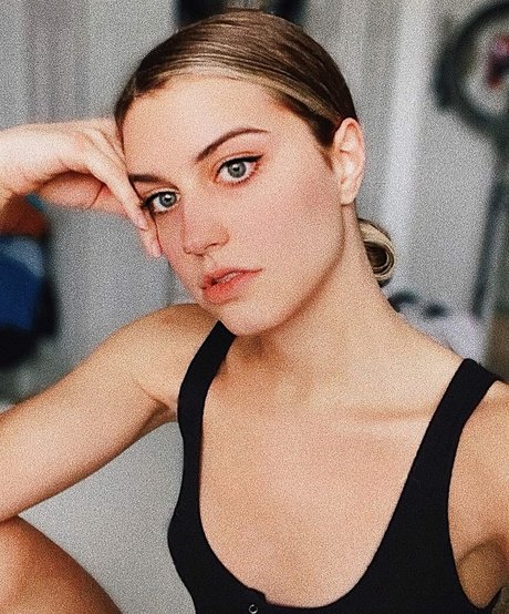 SophieSommers pornstar high quality photo