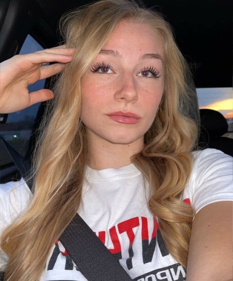 Hannah Alyssa Woods model high quality img