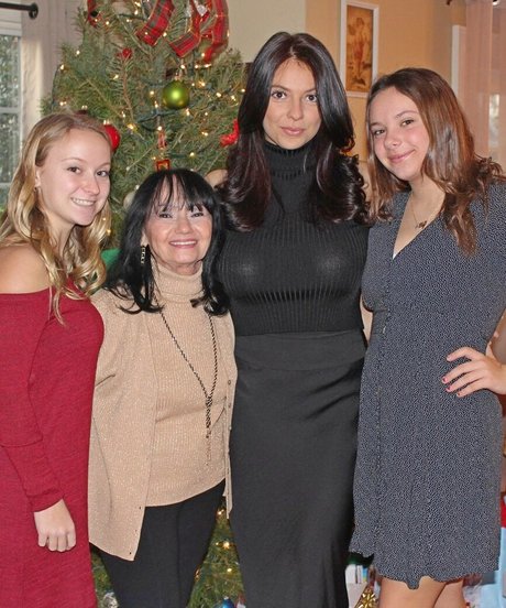 Rachel Winchester star hot picture