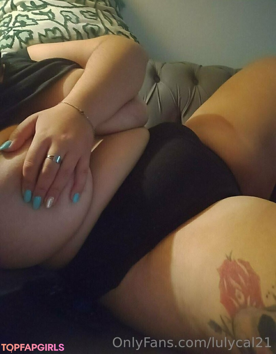 busty redhead onlyfans nude photos
