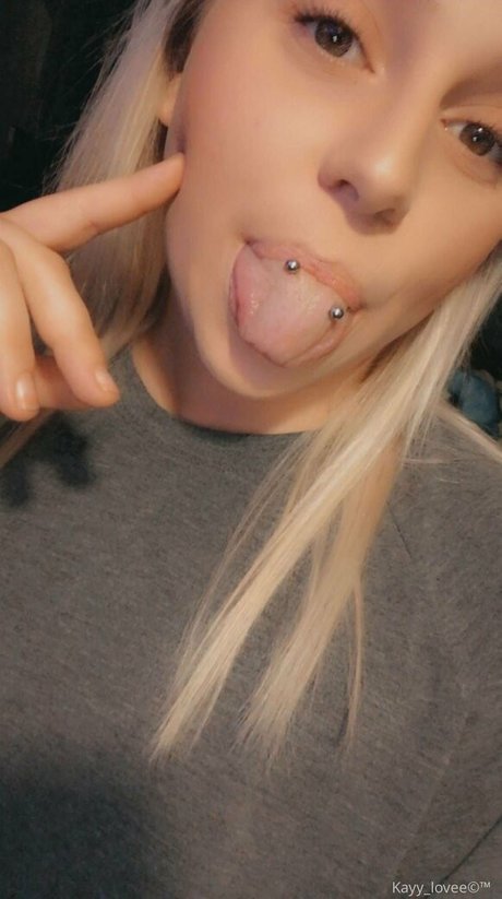 kayy lovee erotic model img