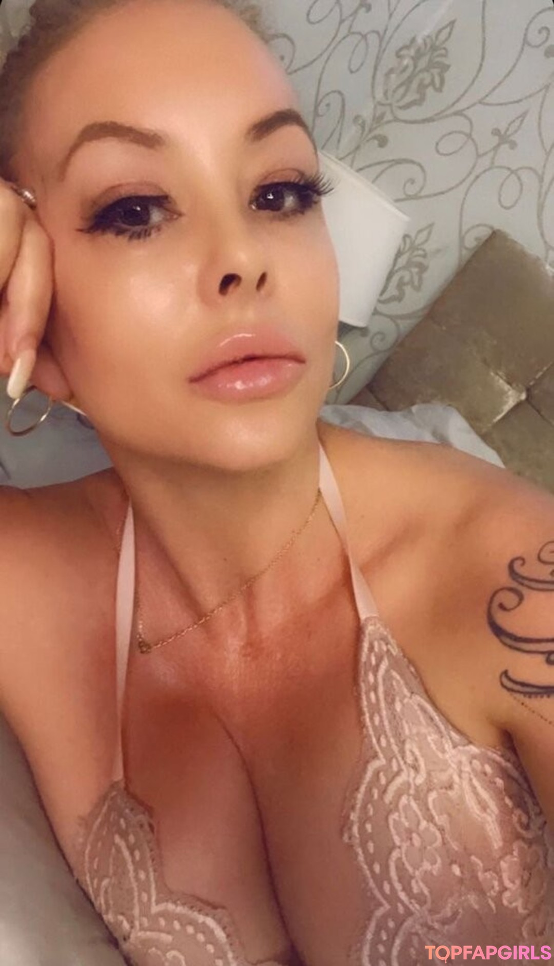 Sky Taylor model porn pics