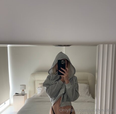 blonde midget onlyfans free naked photos