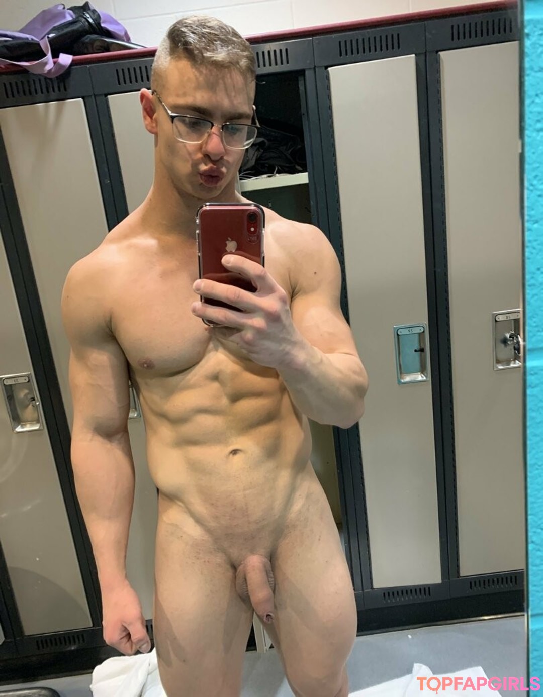 curvy muscle onlyfans free porn pic