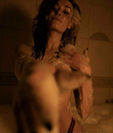 amour alice hd actress gallery