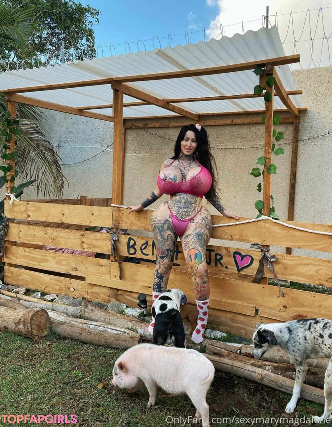 sexymarymagdalene nude model images