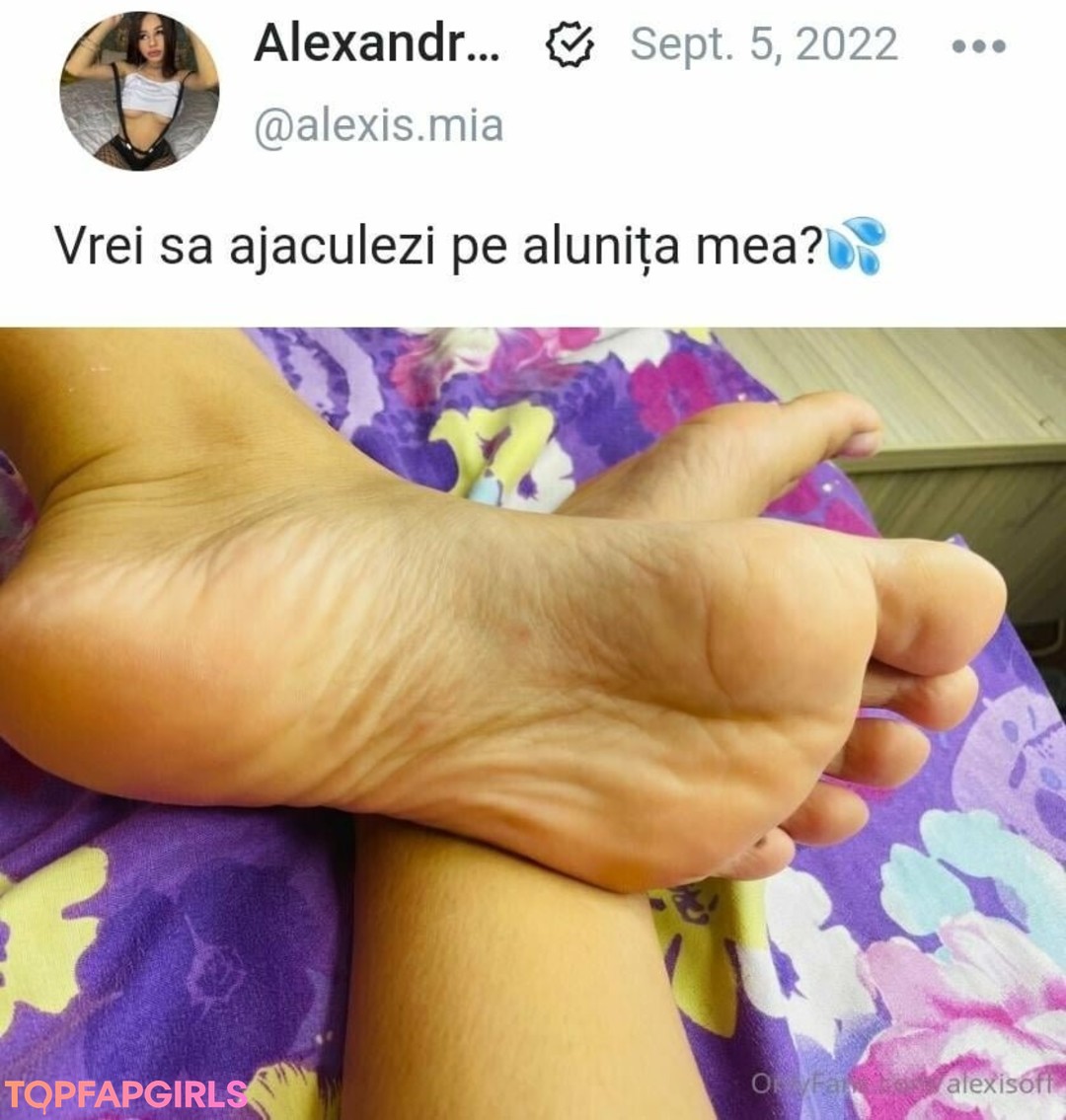 alexisoff star sexy pic