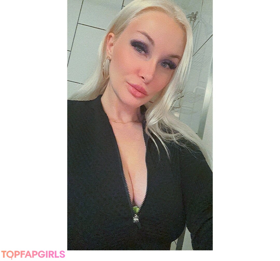 ursweetcandyy pornstar pretty archive