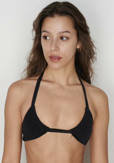 Izzybizzyspider pornstar nude pics