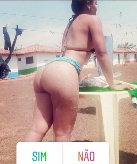 Leyla Britto star hot pictures