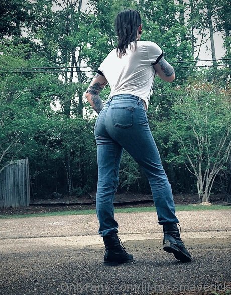 lil missmaverick porn actress archive