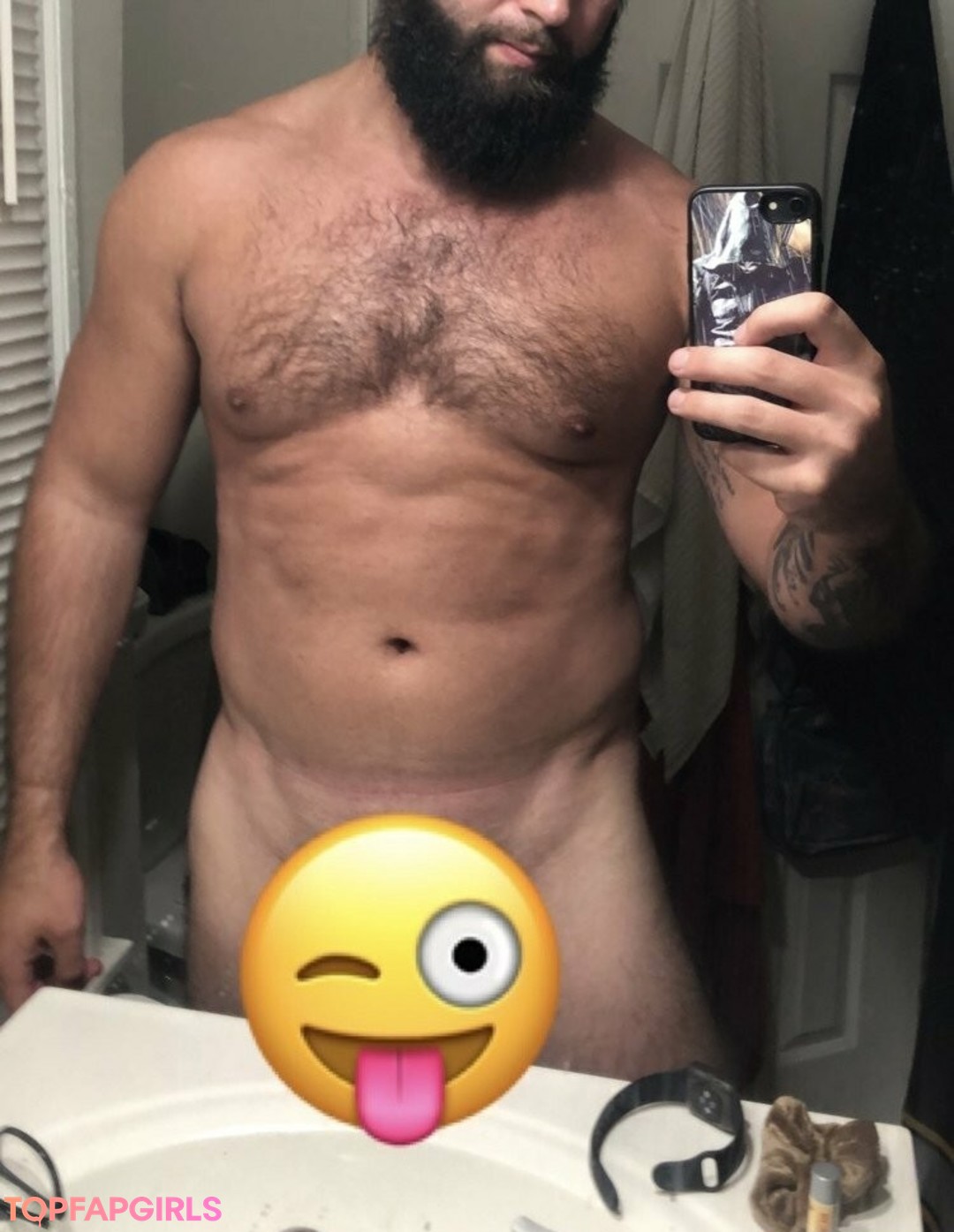 thecavemanxxx hot star pic