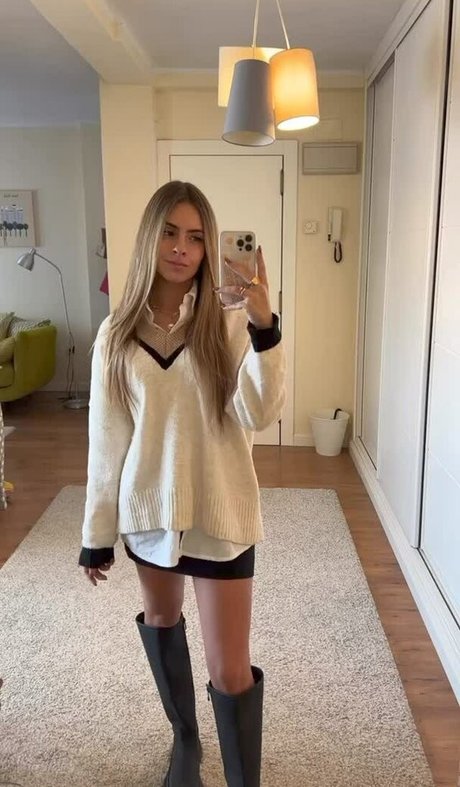 skinny brunette onlyfans hot nude pics