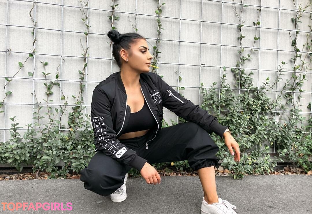 electrician onlyfans beautiful photo