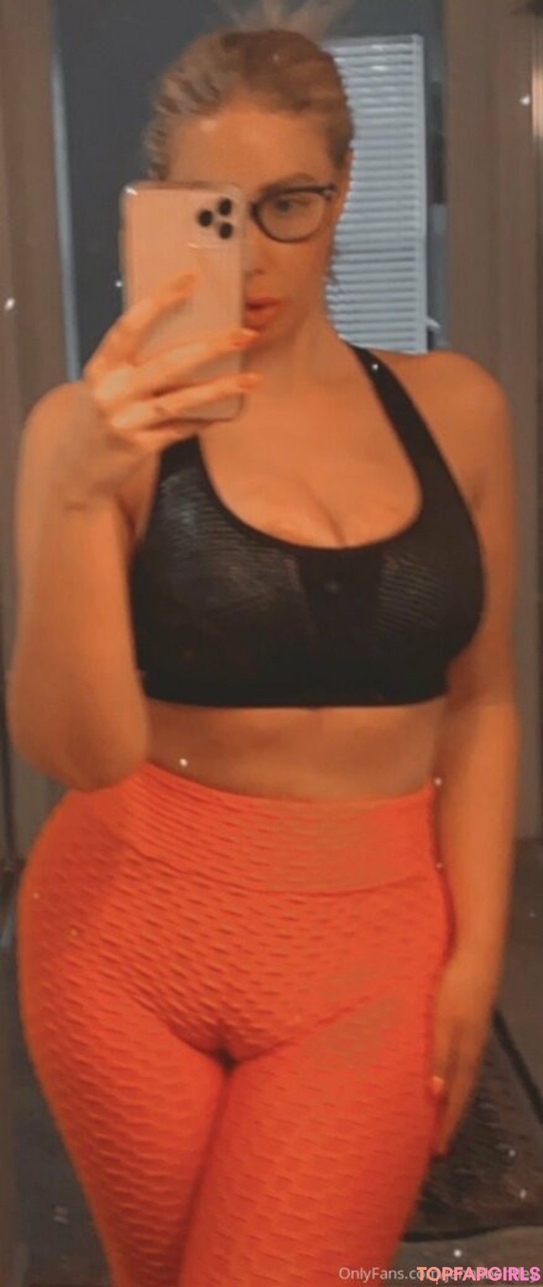 blonde masturbation onlyfans porno archive