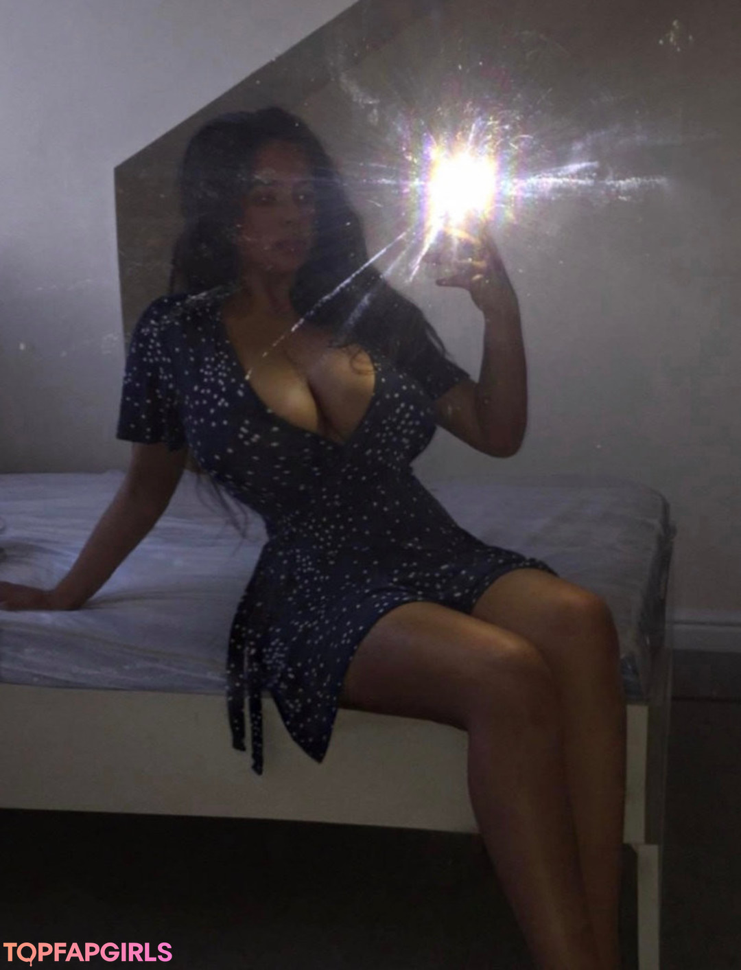 Simone Goodall nice pornstar img