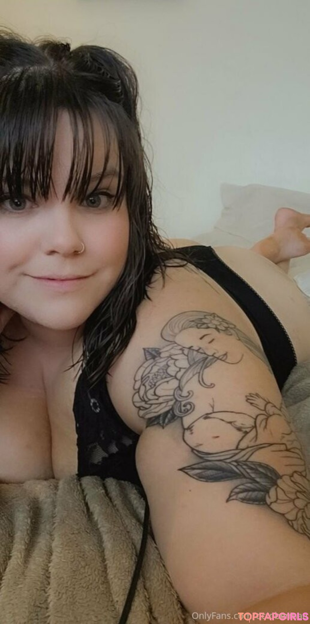 octobermae sex star pictures