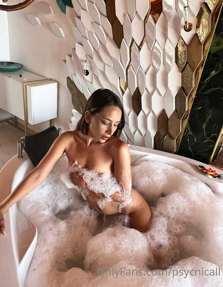 psycnicall adult actress pic