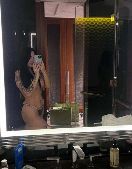 Sindicsgo model beautiful picture