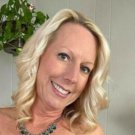 mrsstealyourgirl69 nude star pics