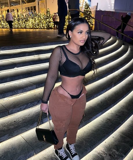 Princess A1naniee star porn pic