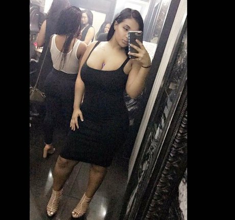 Princess A1naniee sex model photo