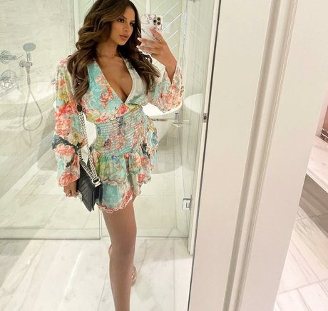 Briannagova star hot pic