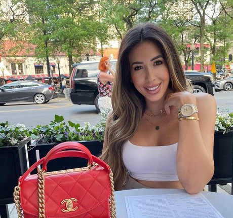 tube onlyfans beautiful xxx photos