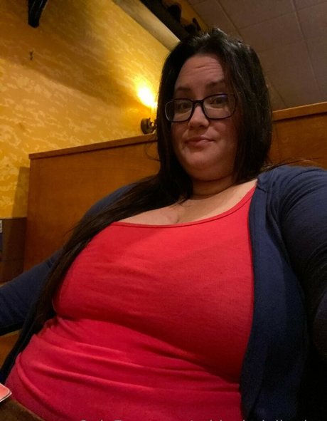 barista onlyfans beautiful image