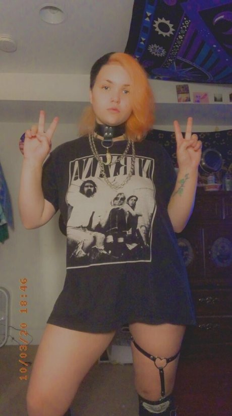 pwuppydove nude actress pictures