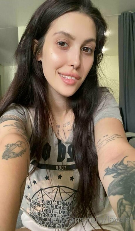 busty teen onlyfans naked gallery