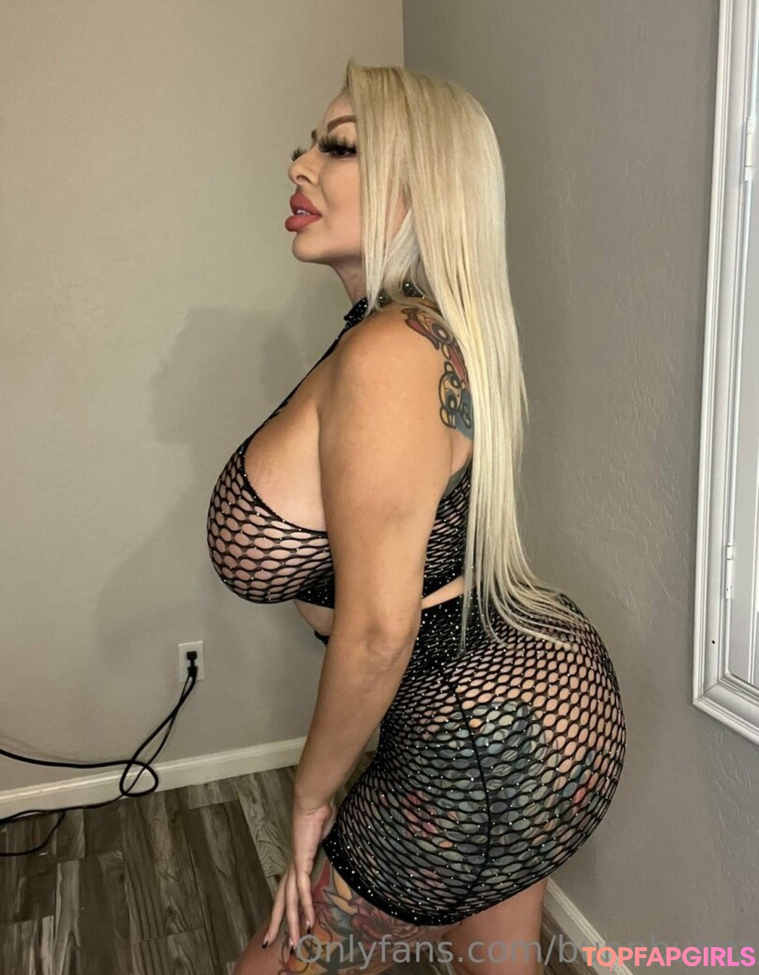 swinger onlyfans free naked picture