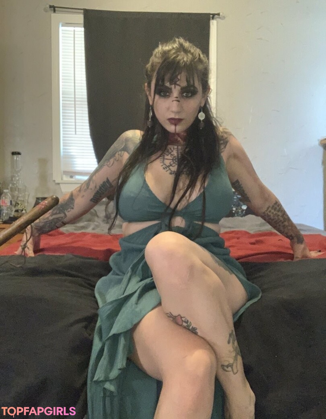freyjaluv1 pornstar top picture