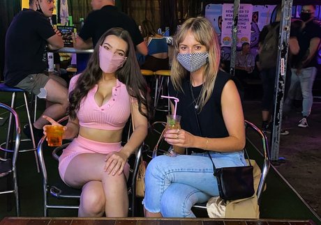 Molly Shield art pornstar gallery