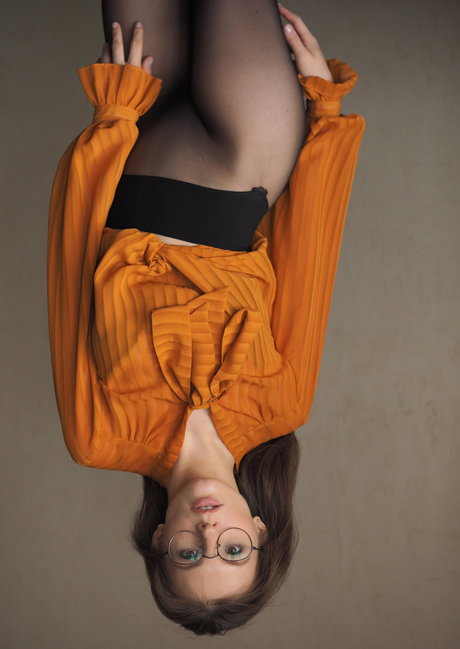 Anyutamoor model hd picture