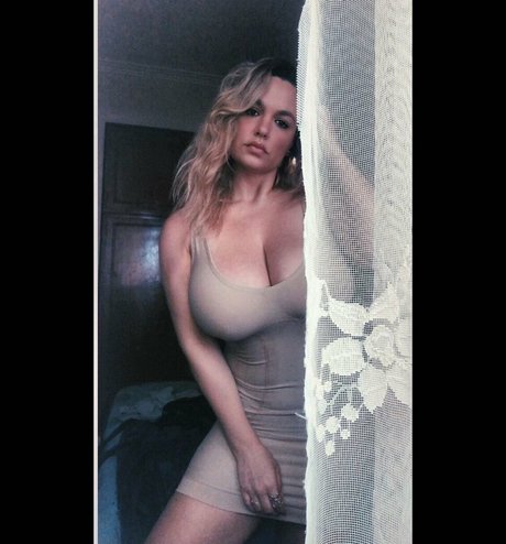 Acronopia nice pornstar pictures