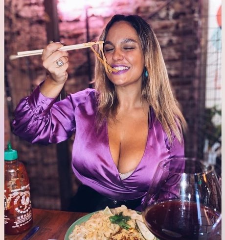 Acronopia model photo