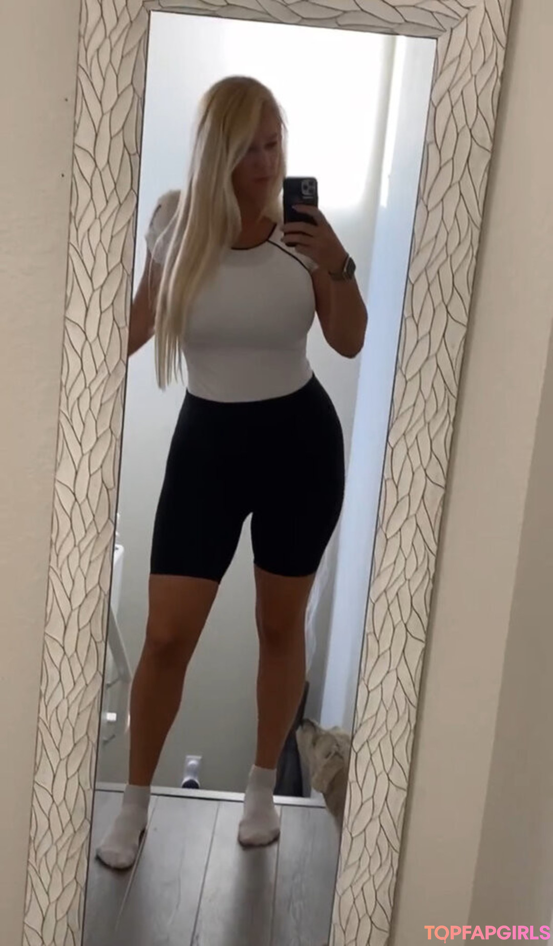 Nicolle A high quality star gallery