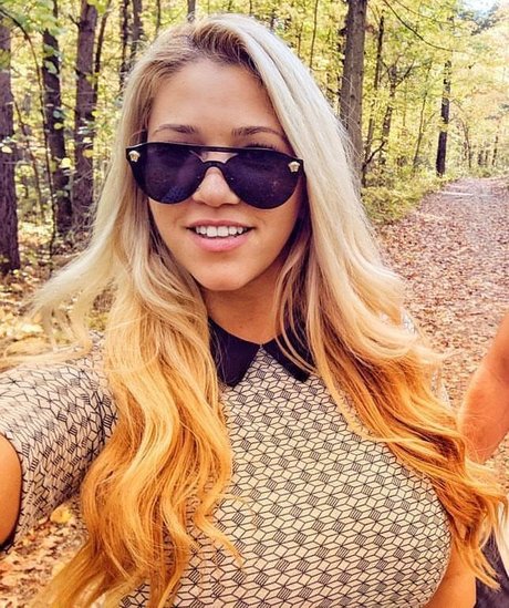 sports girls onlyfans hot sexy pics