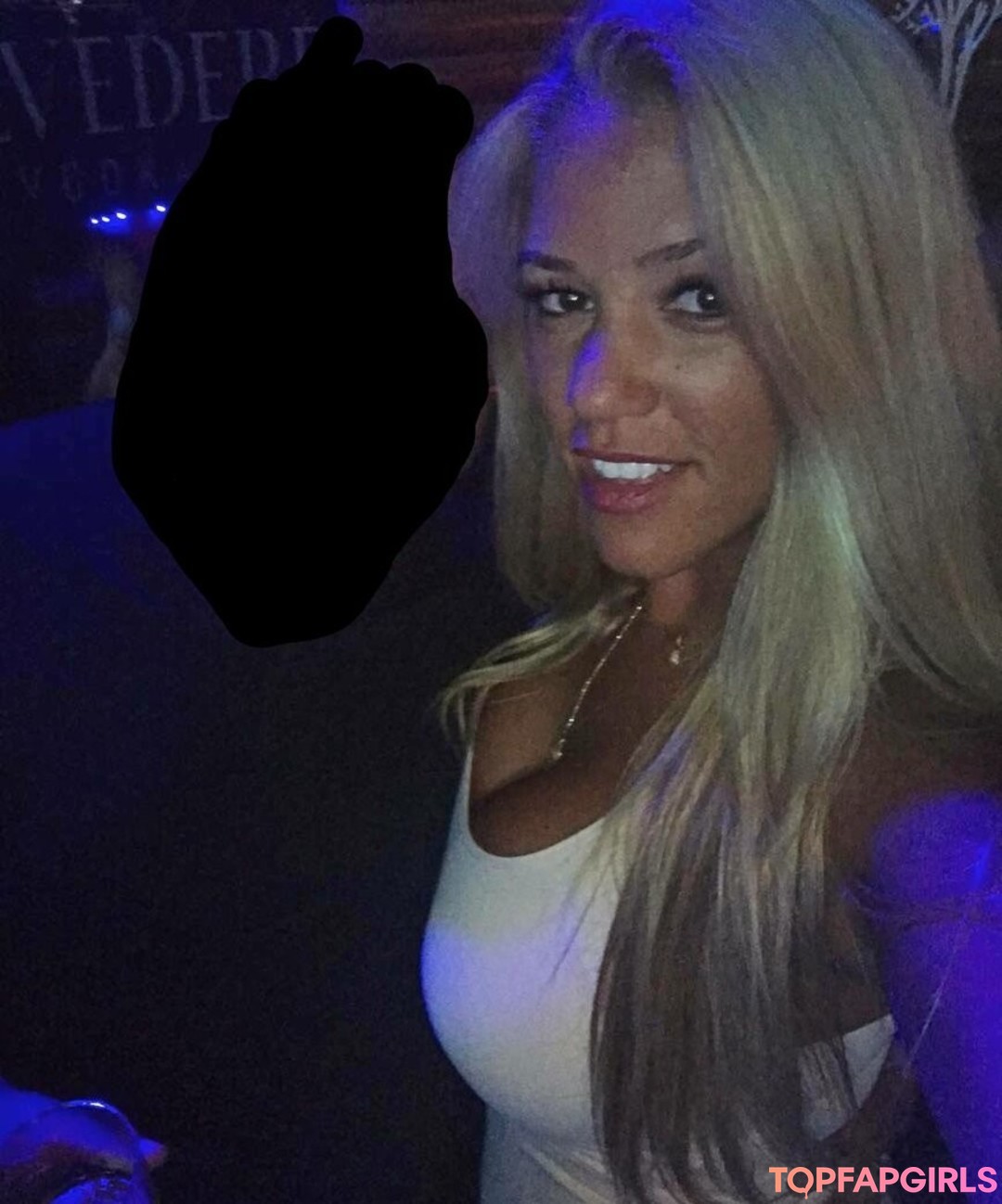 Nicolle A hot star image