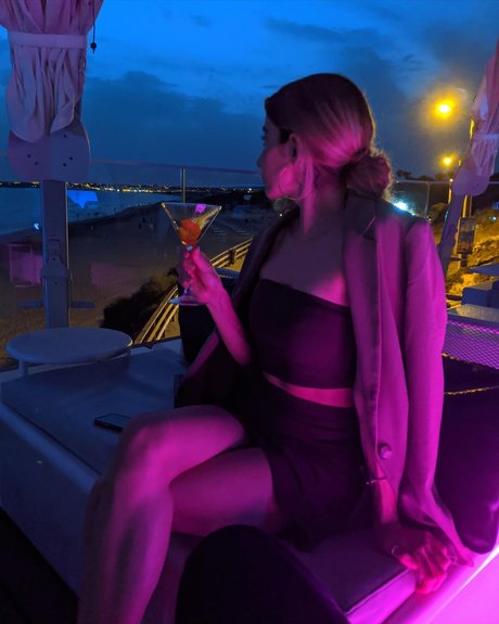 military girls onlyfans beautiful nude image