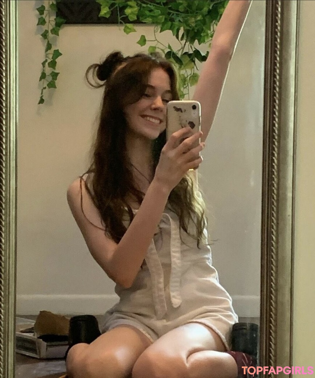 Rosiemx x art actress archive