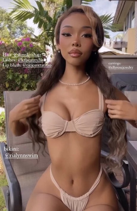 Stephanie Hikaru model nude archive