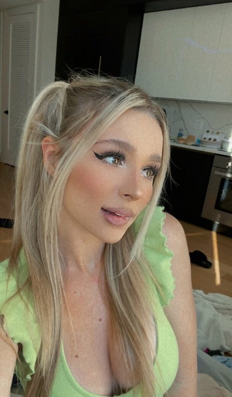 Martina Eliza model nudes galleries