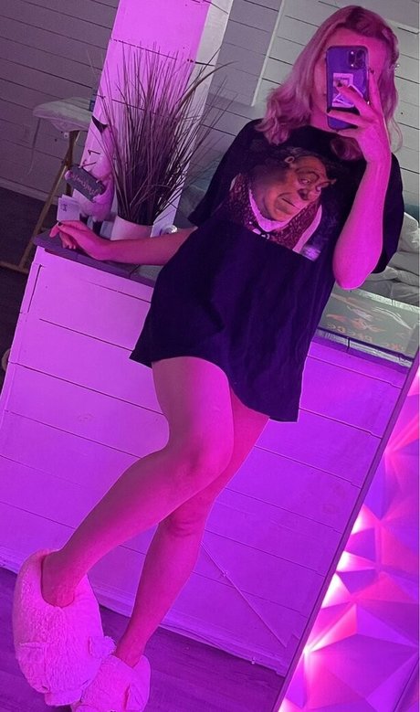 Martina Eliza nudes model picture