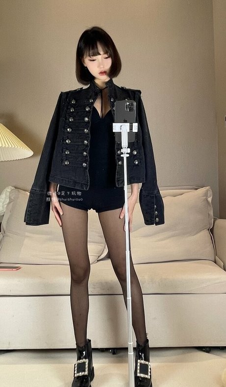 ShuishuiOuO pretty actress img